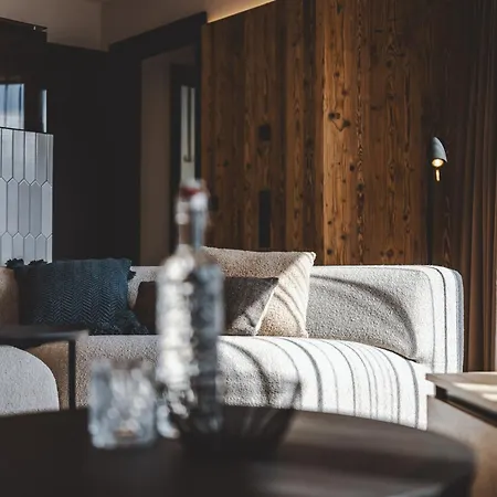 The Gast House Zell Am Hotel