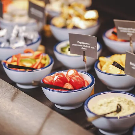 The Gast House Zell Am מלון צל-אם-זי