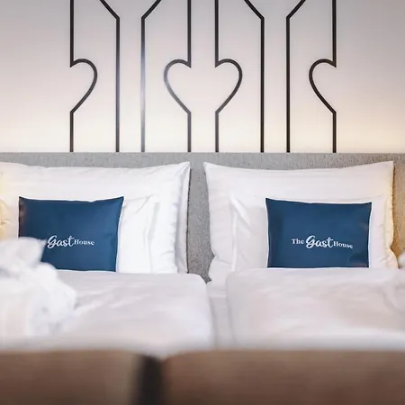 Hotel The Gast House Zell Am 4*
