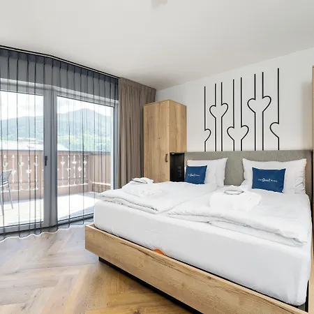 Hotell The Gast House Zell Am 4*