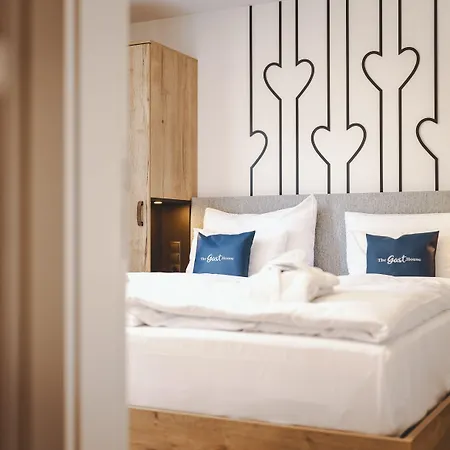 The Gast House Zell Am Hotel